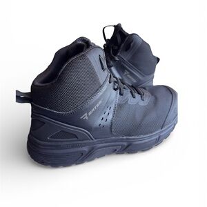 Bates Shoes Men's E09260 Midnight Carbon Toe Jumpstart Mid Work Shoe